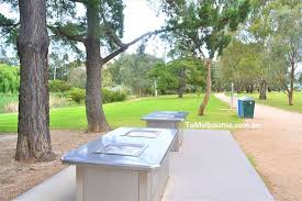 Hays Paddock Recreational Parks Water Fountain Natural Environment