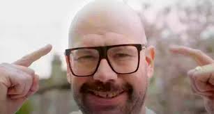 Comedian Tom Davis quit stand-up for six years after struggles with anxiety 