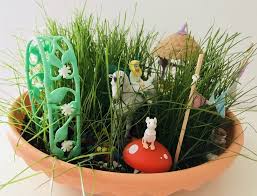 Und feiert euren eigenen fantastischen einhorn kindergeburtstag mit diesen magischen ideen für einladungen. My Fairy Garden Lacheln Und Winken