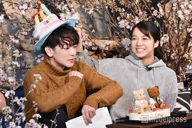画像2 7 佐藤健 上白石萌音のyoutube生配信に密着 キュンとした瞬間 恋つづ 最終回の秘めたメッセージを明かす たけてれ 舞台裏も 佐藤健 上白石萌音 最終回