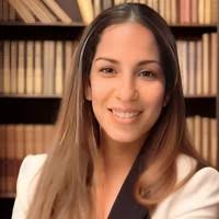 30+ "Adriana Esq" profiles