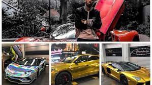 The la voiture noire has an 8 litre engine that produces almost 1,500 horsepower. Gabon Aubameyang Affiche Une Collection De Bolides Exotiques
