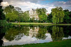 Named after a poet and playwright of the 17th century joost van den vondel, it attracts more than 10 million visitors every year. Vondelpark Amsterdam Get The Detail Of Vondelpark On Times Of India Travel