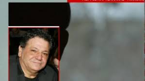 Γεννήθηκε στην αθήνα το 1964 και είναι γιος του κριτικού θεάτρου και συγγραφέα, τάσου λιγνάδη. Giwrgos Partsalakhs Zappit