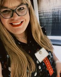 Debra Spratlin's Instagram, Twitter & Facebook