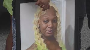 Dominique Lomax's Instagram, Twitter & Facebook