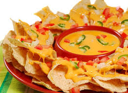 Nachos Mexicains Avec Sauce Au Fromage Recette Mexicaine Cuisine Mexicaine Recette De Nachos