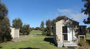 It may be small, but it delivers big experiences, such as exploring the flinders chase national park, viewing sea lions at seal bay conservation park, or delving into the local boutique gin culture at kangaroo island spirits. Kangaroo Island Cabins Kangaroo Island 2021 Updated Prices Deals