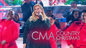 Hey, maybe i'll dye my hair maybe i'll move somewhere maybe i'll get a car maybe i'll drive so far they'll all lose track me, i'll Cma Country Christmas 2019 Trisha Yearwood Talks Christmas New Album Exclusive Youtube