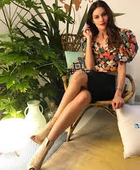 Da modella a presentatrice - Video Paola Turani approda su Rai Due -  Cultura e Spettacoli