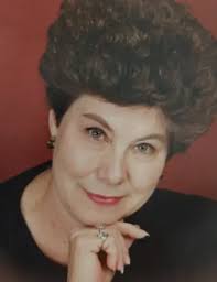 Mona Ruth's Instagram, Twitter & Facebook