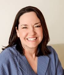 Barbara Edler's Instagram, Twitter & Facebook