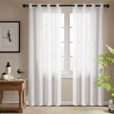 An option that can not be missed because it gives them a unique and modernist. Best Bedroom Curtain Ideas To Make Space Look More Beautiful