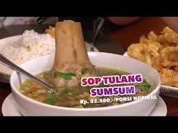 Terjemahan frasa sup tulang dari bahasa indonesia ke bahasa inggris dan contoh penggunaan sup tulang dalam kalimat dengan terjemahannya: Sop Tulang Sumsum Ini Bombastis Sekali Fix Juara Kalo Ikut Lomba Bikin Laper 19 4 21 P1 Youtube