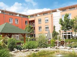 Es ist das erste mal überhaupt seit ausbruch der pandemie, dass im landkreis rastatt eine infektion in einem. Seniorenheim In Gaggenau Betreuung Und Pflege