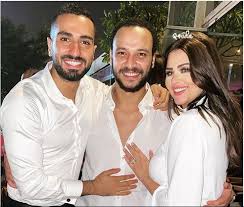 بعد 7 أشهر فقط على طلبه يدها للزواج. Ø³ØªÙˆØ¯ÙŠÙˆ Ù…Ø­Ù…Ø¯ Ø§Ù„Ø´Ø±Ù†ÙˆØ¨Ù‰ ÙŠÙ‡Ù†Ø¦ Ù‡Ù†Ø§Ø¯ÙŠ Ù…Ù‡Ù†Ø§ ÙˆØ£Ø­Ù…Ø¯ Ø®Ø§Ù„Ø¯ ØµØ§Ù„Ø­ Ø¨Ø¹Ù‚Ø¯ Ù‚Ø±Ø§Ù†Ù‡Ù…Ø§