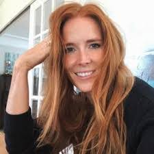 Toni Cowan's Instagram, Twitter & Facebook