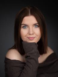 QUICKIE✨ 10 minutes portraitshooting for @malle_ole_musical with my  wonderful friend @silke.thelen.fotografie 🤍✨ thank you sooooo much for the  effort that you made and the time you spent with the cast and crew🙏🏻✨ #