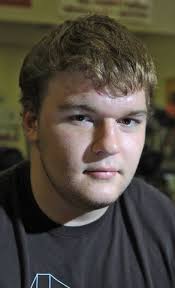 Fayle blossoms into role of champ