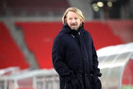 Persuading mislintat to join took time. Sven Mislintat Rund Um Den Brustring