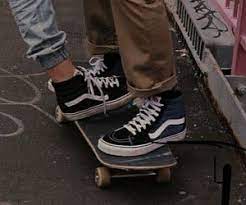 Check out amazing grunge_aesthetic artwork on deviantart. We Heart It Fashion Wallpapers Quotes Celebrities And So Much More Skateboard Aesthetic Skate Skater Aesthetic