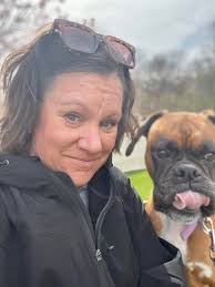 Okay, Momma. Take the dang picture. 😍😍😍😍 Ooooooo. Good booyy!!