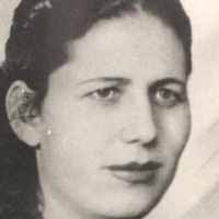 MANUELA PADILLA LARIOS (1934–2013) • FamilySearch