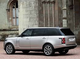With The 2019 P400e Range Rover Continues Its Push To Electrify All Its Models Range Rover Interior Range Rover Land Rover