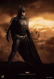 Christopher nolan's batman begins explores the origins of the batman legend and the dark knight's emergence a. Hot Toys Batman Begins 1 4th Scale Batman Collectible ÙÙŠØ³Ø¨ÙˆÙƒ