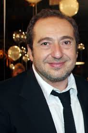 Tu les fais rire, tu les fais jouir, tu les fais chier. Timsit Patrick Web Cannes Story