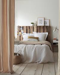 2019 le lit cabane tery noir une petite maisonnette en bois grandement appréciée par les enfants. Utiliser Le Bois Et Le Blanc Dans La Deco De La Chambre Shake My Blog