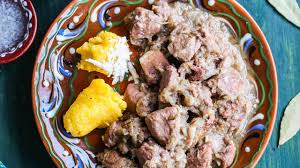 Pentru aceasta friptura am folosit 600 g de ceafa si 400 g de cotlet fara os , asta pentru ca nu toti membrii familiei mele tolereaza carnea cu grasime 🙂 sa trecem la reteta de friptura de porc la. FripturÄƒ De Porc In Ceaun I Valerie S Food Youtube