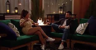 Katie thurston and blake moynes said they loved each other before entering the fantasy suite. Blake Moynes Awkwardly Likes Reality Steve Tweet About His Sister