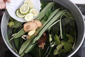 1 inci halia muda dimayang. 11 Daun Air Mandian Herba Lembutkan Urat Saraf Ibu Selepas Bersalin Mingguan Wanita