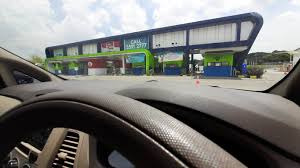 Airline Passengers Take Drive Thru Rapid Test For Clearance To Fly Fri December 4 2020 The Jakarta Post