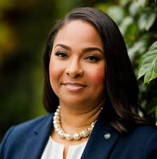 Lynn Wenger updated her profile picture.