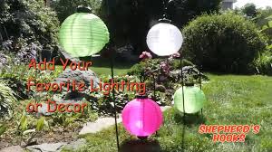 The leaf design includes plenty of space for plants like sweet peas, ivy and vines to climb high. By Collections Etc Green Leaf Trellis Garden Decor Climbing Plant Yard Stake