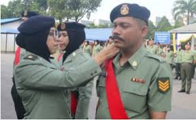 Beza pegawai dan lain lain pangkat sila betulkan mentaliti korang. 2020