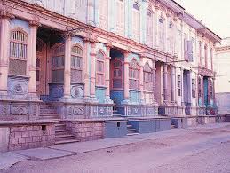 The colonial bungalow in India
