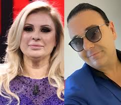 Cuoricini mi sto preparando. Sto facendo anche io la maschera della  Papuasia. Arrivo, la prossima settimana sono a Roma. Parola chiave  shopping, shopping, shopping» Cosimo Dadorante l'aveva promesso ai fan di  Uomini