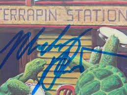 (2) this is what garcia sings. Grateful Dead Terrapin Station Lp Signiert Garcia Weir Lesh Kreutzmann Hart Verkauft Den Auktionserlos Anzeigen