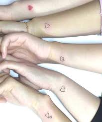 Sisterly love is a beautiful thing. Outline Heart Best Friend Tattoo Ideas Ecemella
