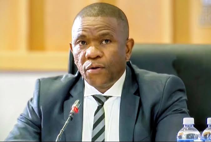 KZN police question lenient sentence for alleged car theft kingpin. - Fullview | Telling empowering stories, South Africans want to hear