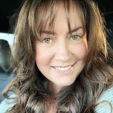 Good Morning! Are there any other businesses that reward children for  reading? Like the Pizza Hut program... Thank you! 📚📖