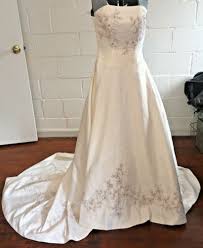 Saving money on the train between rome and florence. David S Bridal Michaelangelo Beautiful Beaded Long Tr Gem