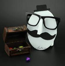 Pin By Liliana Bernal On Diseno Interior In 2021 Diy Holder Sunglasses Display Glasses Holder Diy