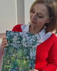 Looking deep into Iris 'Benton Olive' in the London garden posted  previously. How do her colours work? I wrote about a similar scheme in 'The  Gardener's Palette'