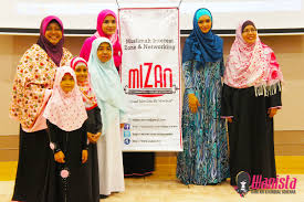 Idea nama bayi perempuan muslim. Dato Siti Nurhaliza Dan Wardina Safiyyah Di Pelancaran Mizan Muslimah Jom Sertai Mizan Wanista Com