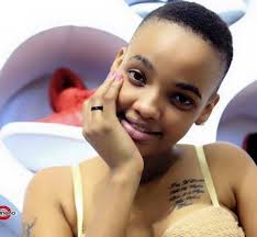 Asante baba uliye juu kunifikisha hapa kama nawewe unayesoma ujumbe huu  unaamini MUNGU kakusimamia mpaka umefika hapa andika chochote  kumshukuru...?