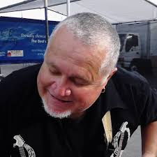 Dennis Alvarez's Instagram, Twitter & Facebook